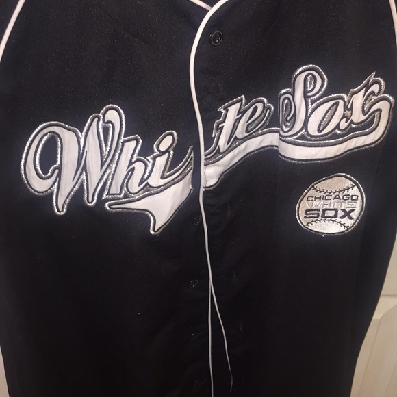 Chicago White Soxs Jersey (Black) - Picture 3 of 5